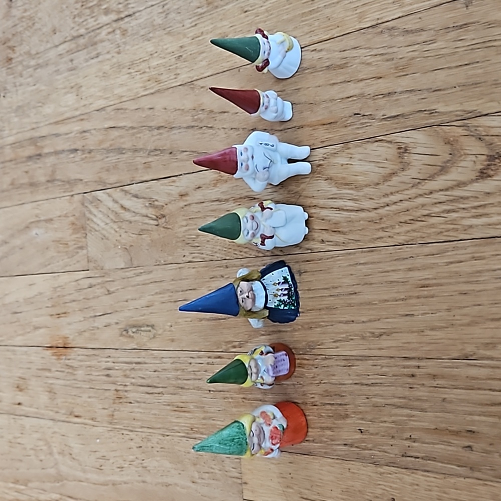 Vintage gnome collection and leaf dish